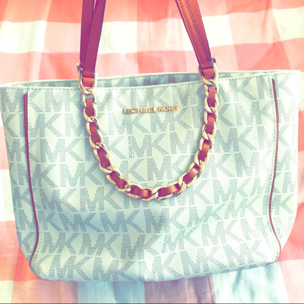 Michael Kors Shoulder Bag